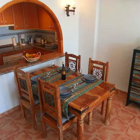 Apartment Vistamar 1 *